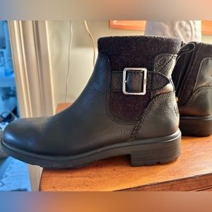 Women’s Ugg boots. Size 7.